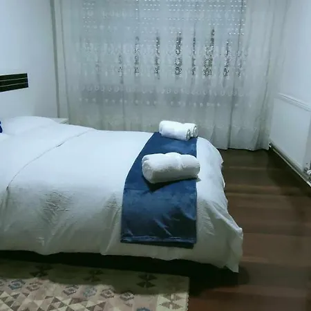 De 4 En El Centro De Monforte Διαμέρισμα