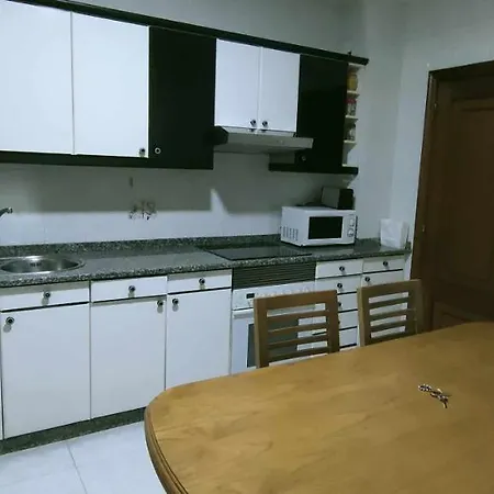 De 4 En El Centro De Monforte