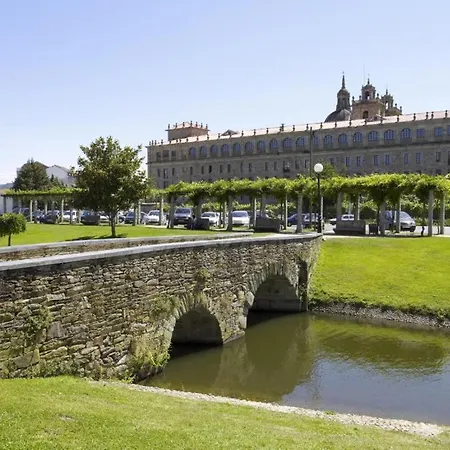 Appartement De 4 En El Centro De Monforte *